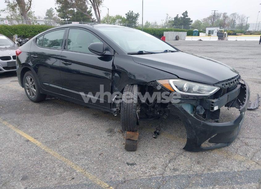 2017 Hyundai Elantra SE (VIN 5NPD84LF7HH009262) main photo