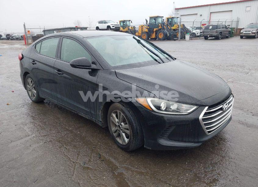 2017 Hyundai Elantra SE (VIN 5NPD84LF7HH018432) main photo