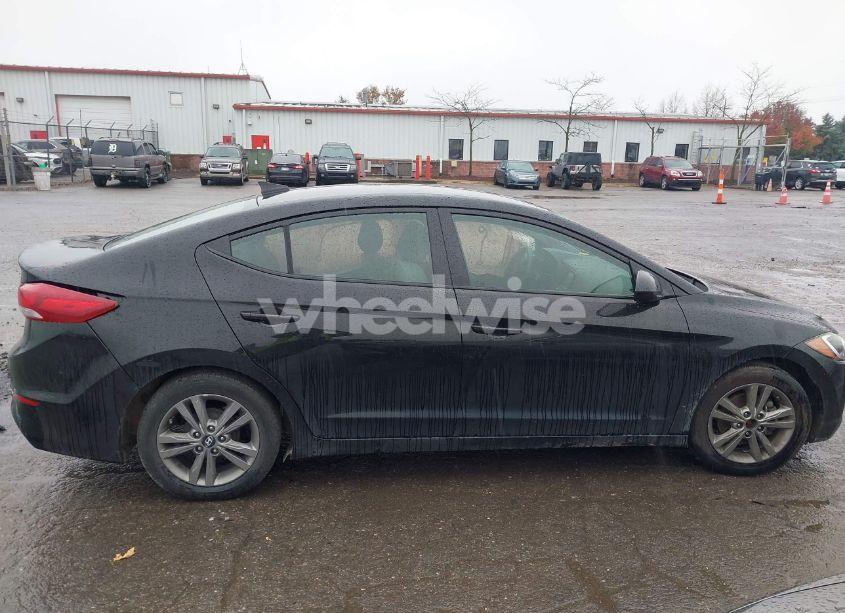 Photo 12 of 2017 Hyundai Elantra SE (VIN 5NPD84LF7HH018432)