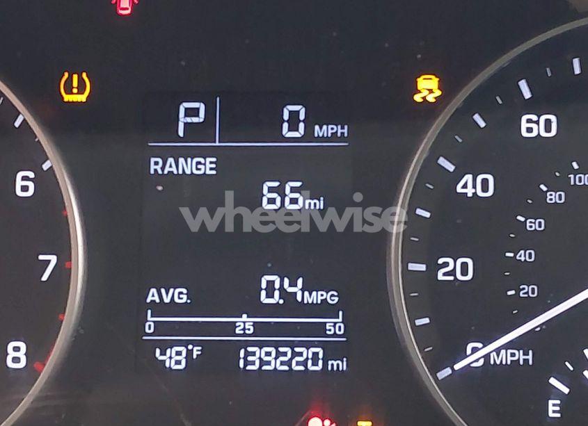 Photo 14 of 2017 Hyundai Elantra SE (VIN 5NPD84LF7HH018432)