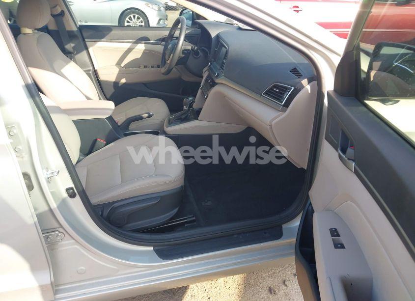 Photo 5 of 2017 Hyundai Elantra SE (VIN 5NPD84LF7HH021041)