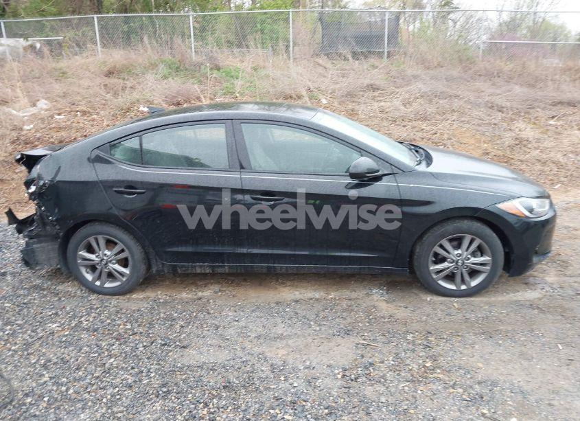 Photo 13 of 2017 Hyundai Elantra SE (VIN 5NPD84LF7HH022111)