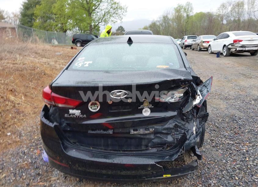 Photo 16 of 2017 Hyundai Elantra SE (VIN 5NPD84LF7HH022111)