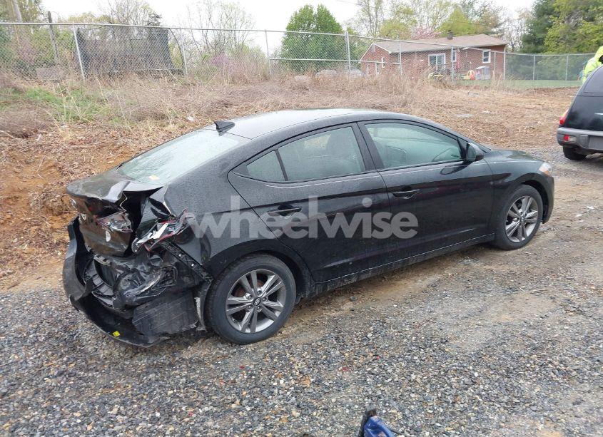 Photo 4 of 2017 Hyundai Elantra SE (VIN 5NPD84LF7HH022111)