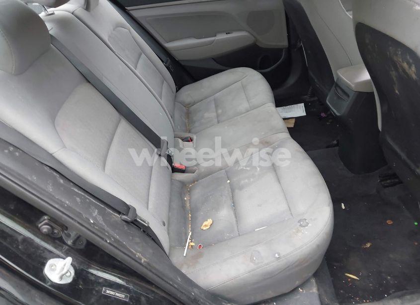 Photo 8 of 2017 Hyundai Elantra SE (VIN 5NPD84LF7HH022111)