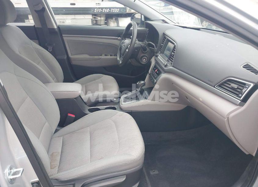 Photo 5 of 2017 Hyundai Elantra SE (VIN 5NPD84LF7HH022335)