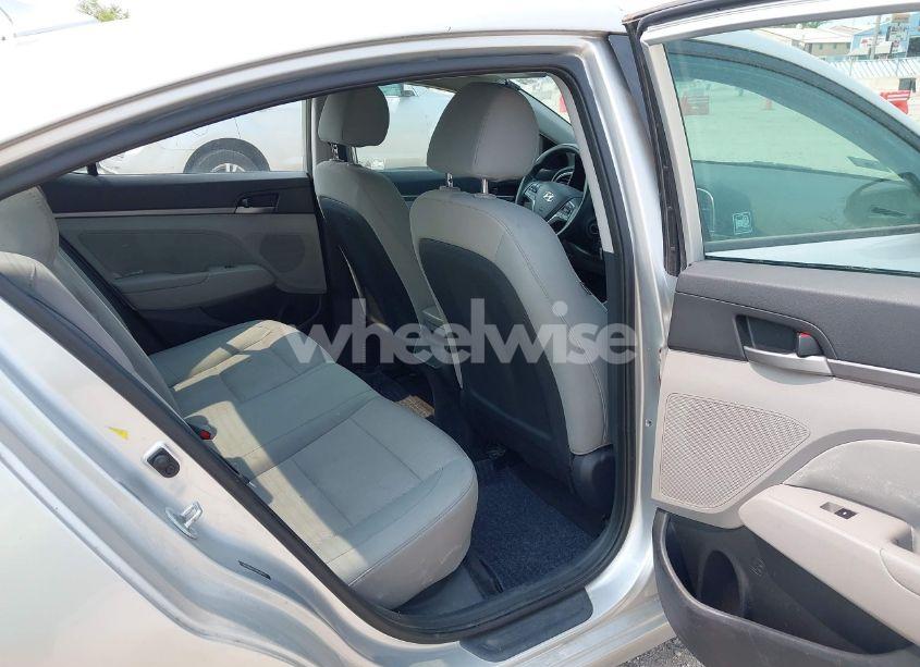 Photo 8 of 2017 Hyundai Elantra SE (VIN 5NPD84LF7HH030855)