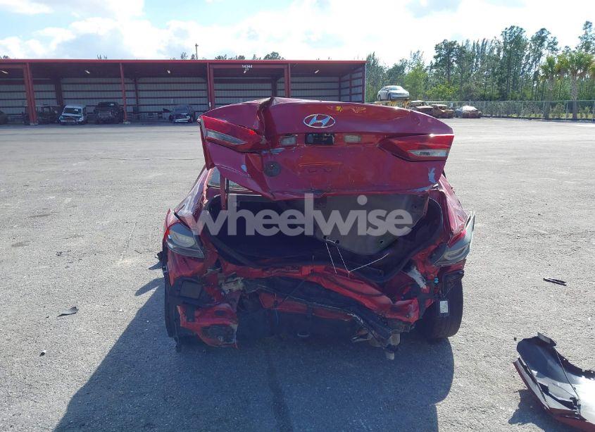 Photo 16 of 2017 Hyundai Elantra LIMITED (VIN 5NPD84LF7HH036798)