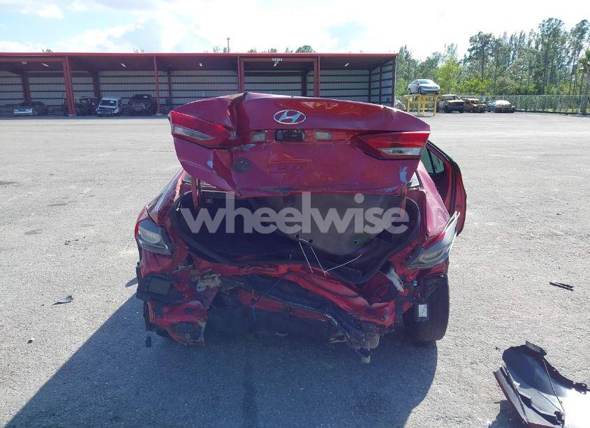 Photo 6 of 2017 Hyundai Elantra LIMITED (VIN 5NPD84LF7HH036798)