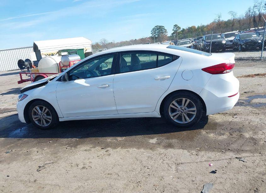 Photo 14 of 2017 Hyundai Elantra SE (VIN 5NPD84LF7HH041452)