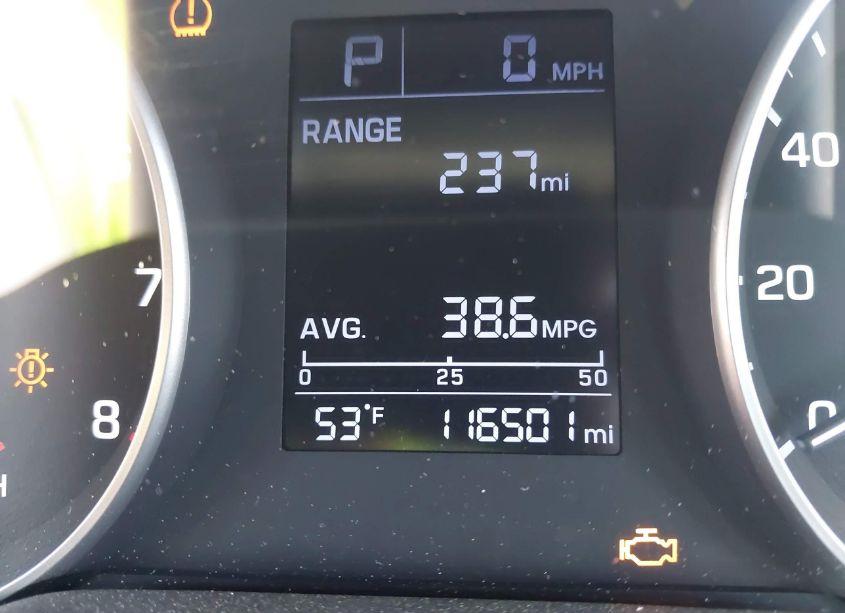 Photo 15 of 2017 Hyundai Elantra SE (VIN 5NPD84LF7HH041452)