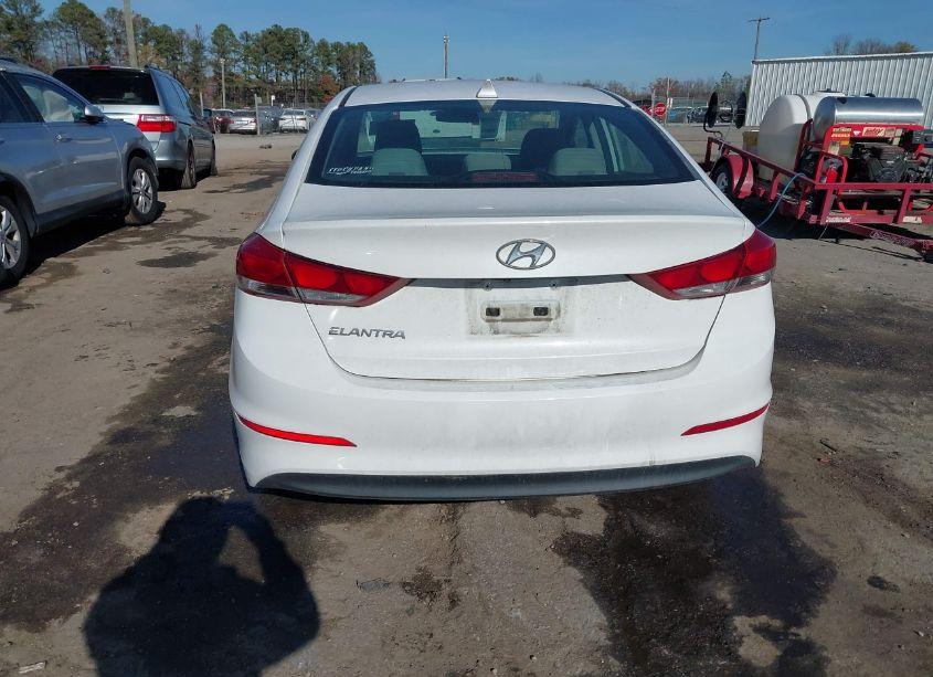 Photo 16 of 2017 Hyundai Elantra SE (VIN 5NPD84LF7HH041452)