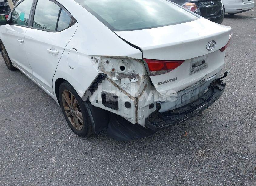 Photo 19 of 2017 Hyundai Elantra SE (VIN 5NPD84LF7HH058347)