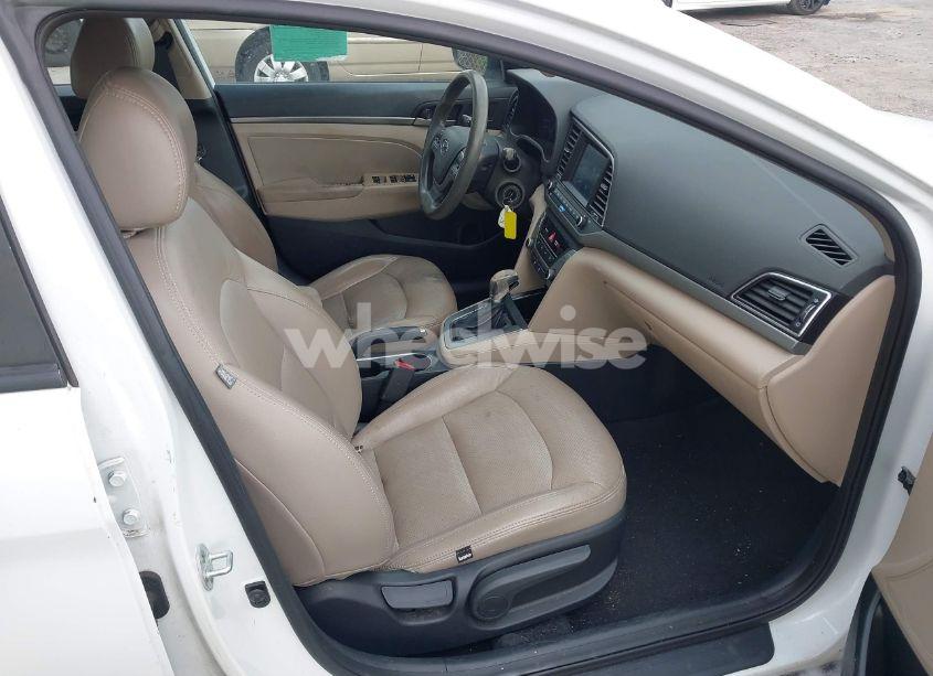 Photo 5 of 2017 Hyundai Elantra SE (VIN 5NPD84LF7HH058347)