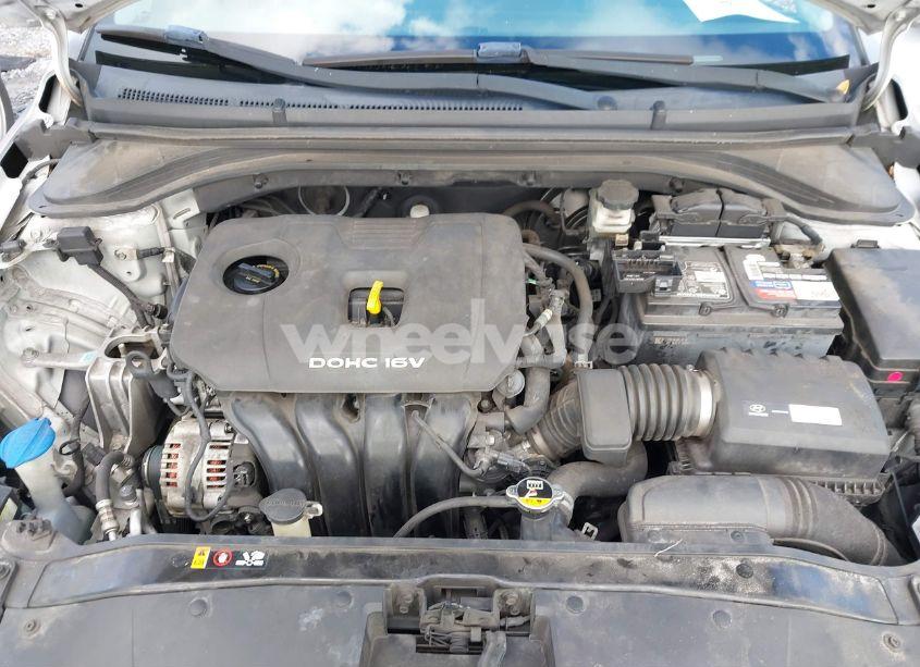 Photo 10 of 2017 Hyundai Elantra SE (VIN 5NPD84LF7HH066948)