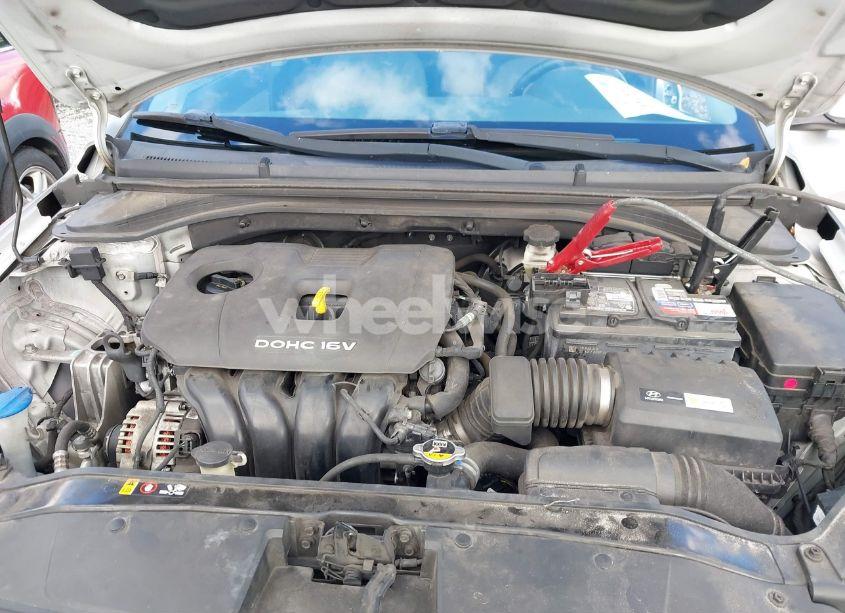 Photo 18 of 2017 Hyundai Elantra SE (VIN 5NPD84LF7HH066948)