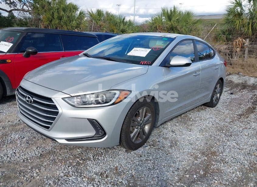 Photo 2 of 2017 Hyundai Elantra SE (VIN 5NPD84LF7HH066948)