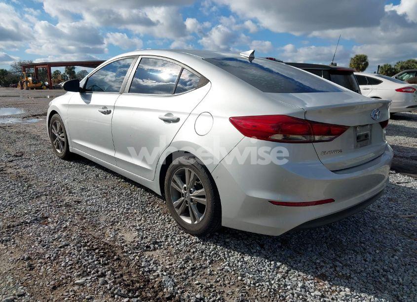 Photo 3 of 2017 Hyundai Elantra SE (VIN 5NPD84LF7HH066948)
