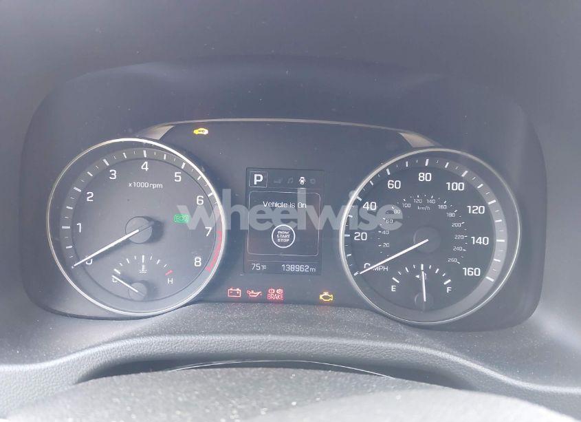 Photo 7 of 2017 Hyundai Elantra SE (VIN 5NPD84LF7HH066948)