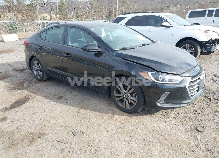 2017 Hyundai Elantra SE (VIN 5NPD84LF7HH077559) main photo