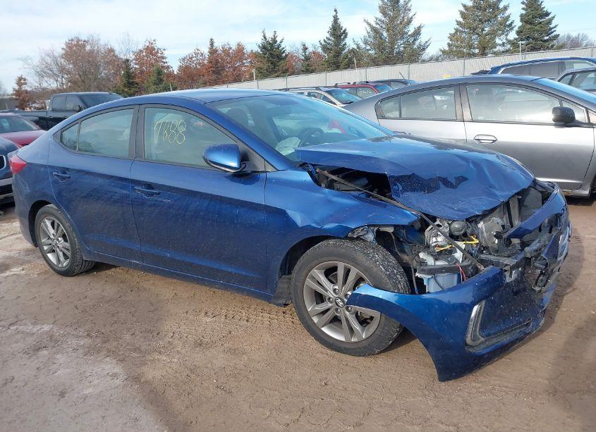 2017 Hyundai Elantra SE (VIN 5NPD84LF7HH097939) main photo