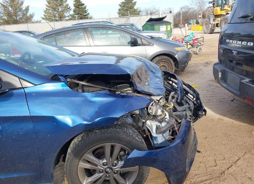 Photo 17 of 2017 Hyundai Elantra SE (VIN 5NPD84LF7HH097939)