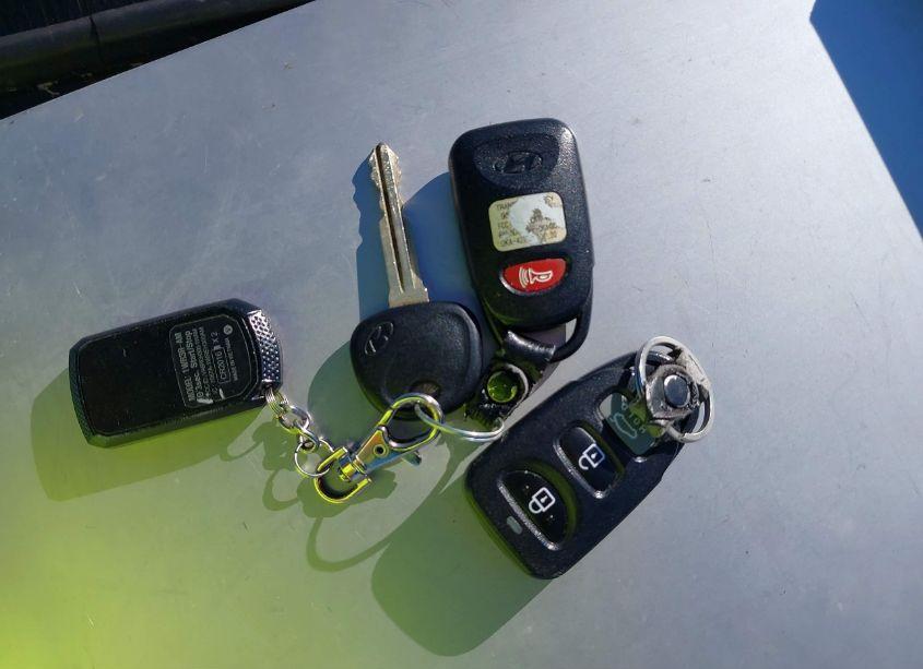 Photo 11 of 2017 Hyundai Elantra SE (VIN 5NPD84LF7HH128199)