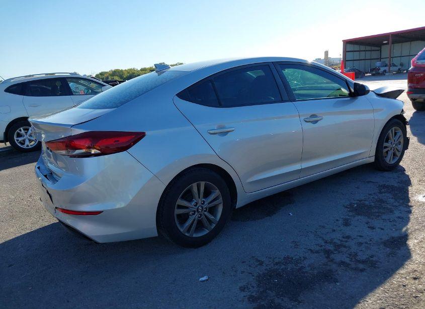 Photo 4 of 2017 Hyundai Elantra SE (VIN 5NPD84LF7HH128199)