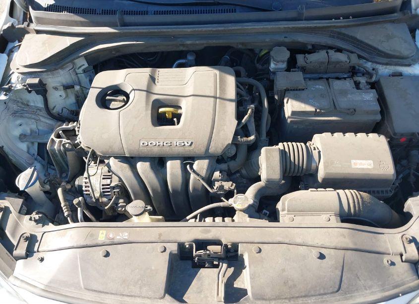 Photo 10 of 2017 Hyundai Elantra SE (VIN 5NPD84LF7HH128428)