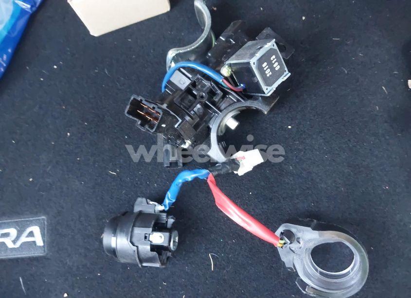 Photo 12 of 2017 Hyundai Elantra SE (VIN 5NPD84LF7HH129904)