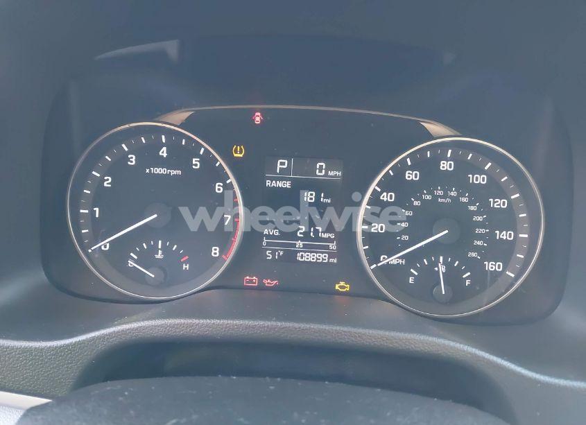 Photo 7 of 2017 Hyundai Elantra SE (VIN 5NPD84LF7HH130390)