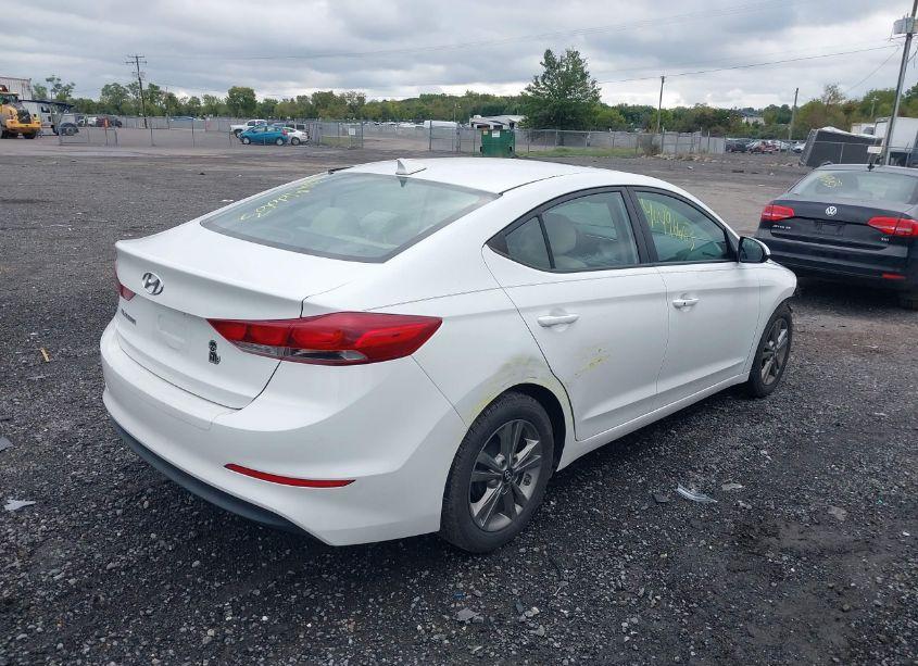 Photo 4 of 2017 Hyundai Elantra VALUE EDITION (VIN 5NPD84LF7HH142653)
