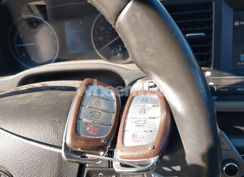 Photo 11 of 2017 Hyundai Elantra VALUE EDITION (VIN 5NPD84LF7HH163499)