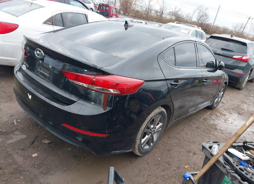 Photo 4 of 2017 Hyundai Elantra SE (VIN 5NPD84LF7HH181839)