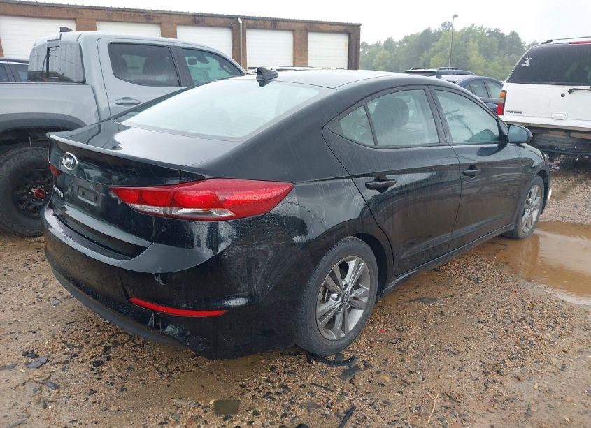 Photo 4 of 2018 Hyundai Elantra SEL (VIN 5NPD84LF7JH219818)