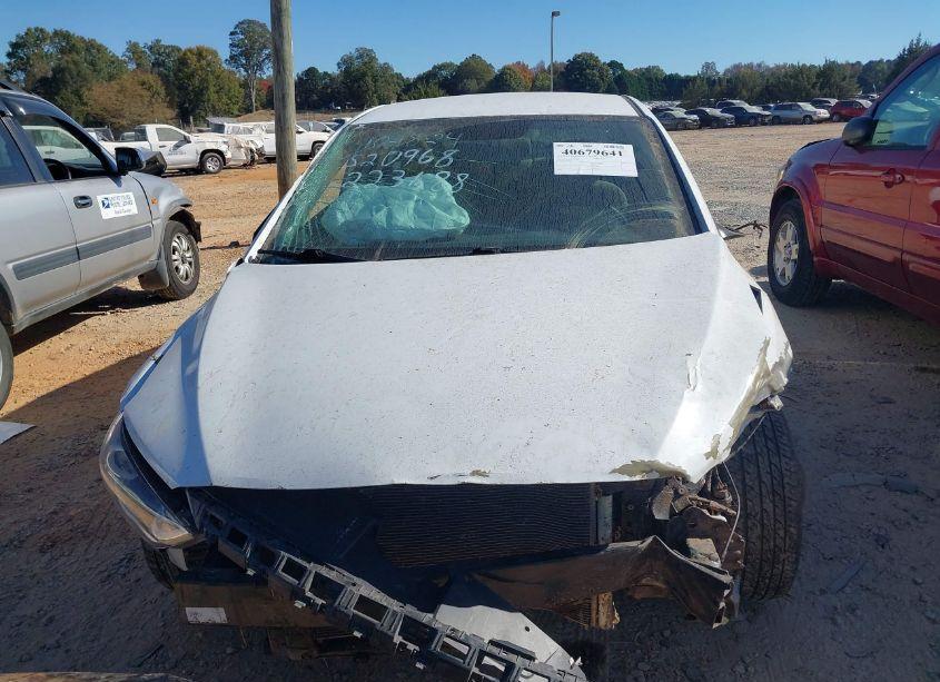 Photo 13 of 2018 Hyundai Elantra SEL (VIN 5NPD84LF7JH223688)