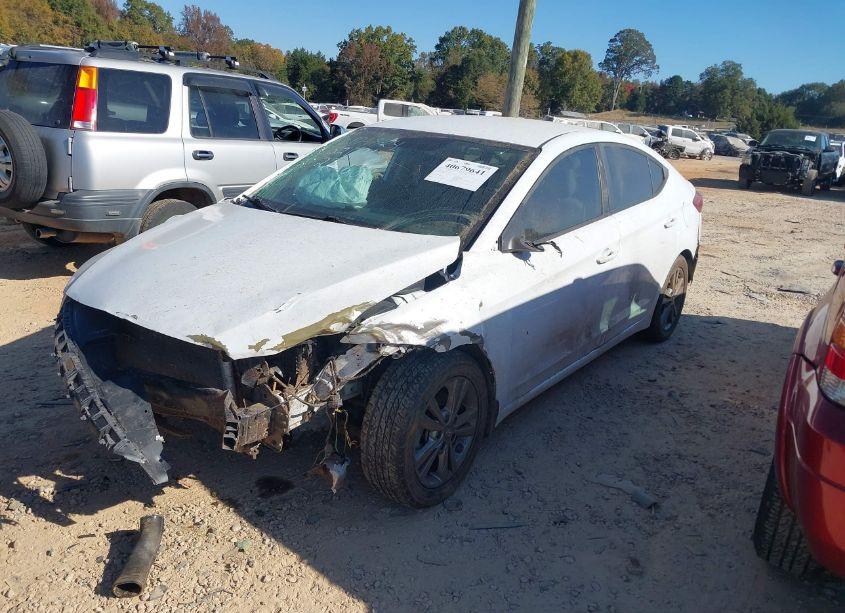 Photo 2 of 2018 Hyundai Elantra SEL (VIN 5NPD84LF7JH223688)