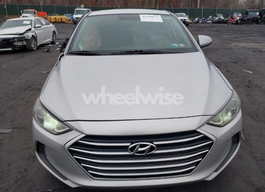 Photo 12 of 2018 Hyundai Elantra SEL (VIN 5NPD84LF7JH235713)