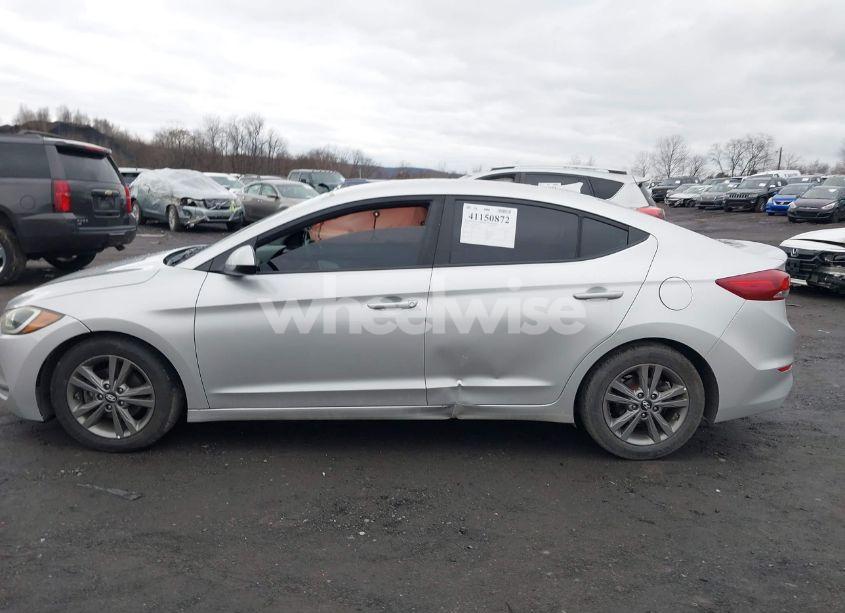 Photo 14 of 2018 Hyundai Elantra SEL (VIN 5NPD84LF7JH235713)