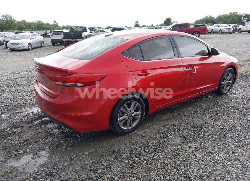 Photo 4 of 2018 Hyundai Elantra SEL (VIN 5NPD84LF7JH252429)