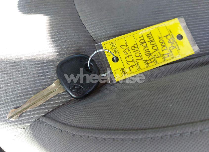 Photo 11 of 2018 Hyundai Elantra SEL (VIN 5NPD84LF7JH255198)