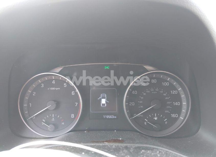 Photo 7 of 2018 Hyundai Elantra SEL (VIN 5NPD84LF7JH255198)