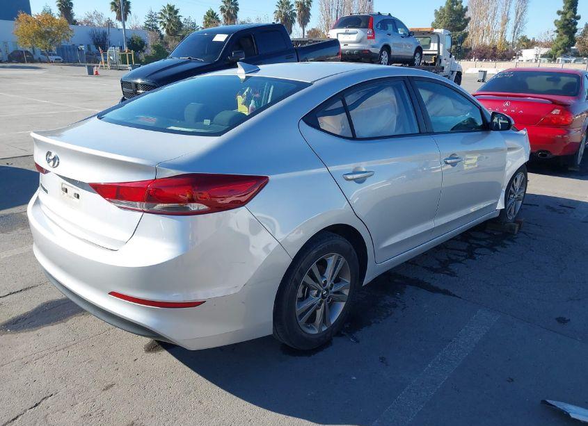Photo 4 of 2018 Hyundai Elantra SEL (VIN 5NPD84LF7JH256772)