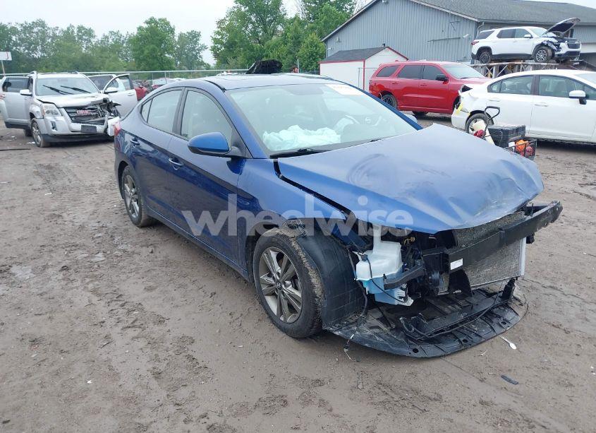 2018 Hyundai Elantra VALUE EDITION (VIN 5NPD84LF7JH275743) main photo