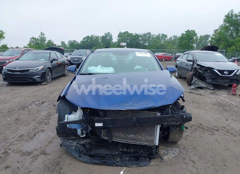 Photo 13 of 2018 Hyundai Elantra VALUE EDITION (VIN 5NPD84LF7JH275743)