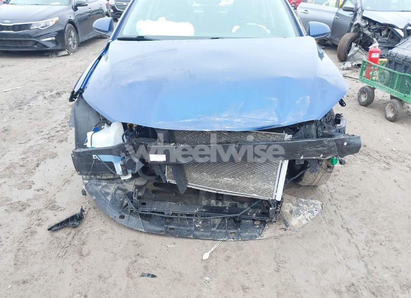 Photo 6 of 2018 Hyundai Elantra VALUE EDITION (VIN 5NPD84LF7JH275743)