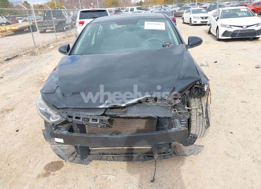 Photo 13 of 2018 Hyundai Elantra SEL (VIN 5NPD84LF7JH277881)