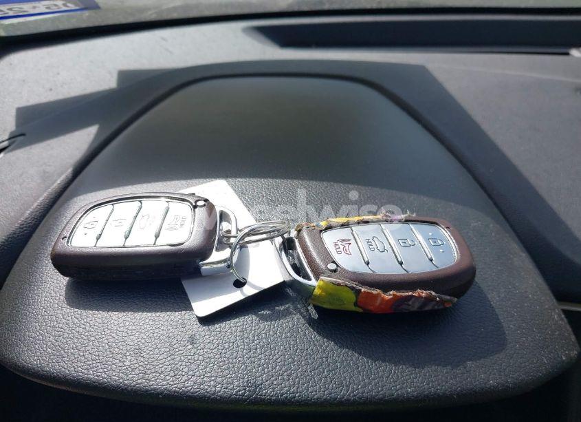 Photo 11 of 2018 Hyundai Elantra LIMITED (VIN 5NPD84LF7JH288184)