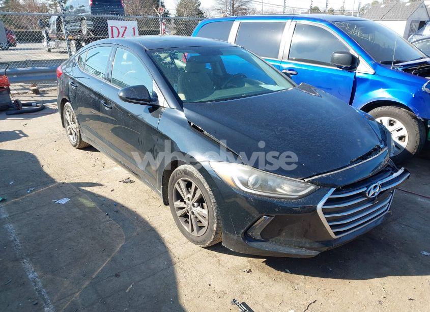 2018 Hyundai Elantra VALUE EDITION (VIN 5NPD84LF7JH300897) main photo