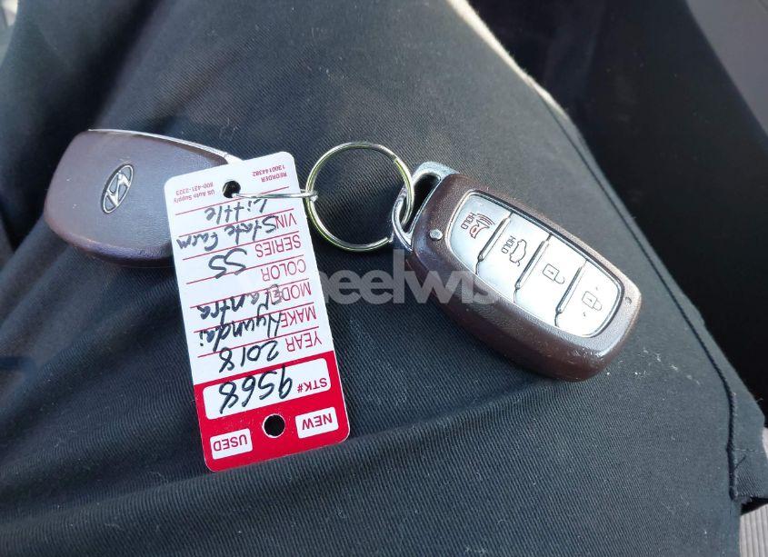 Photo 11 of 2018 Hyundai Elantra VALUE EDITION (VIN 5NPD84LF7JH300897)